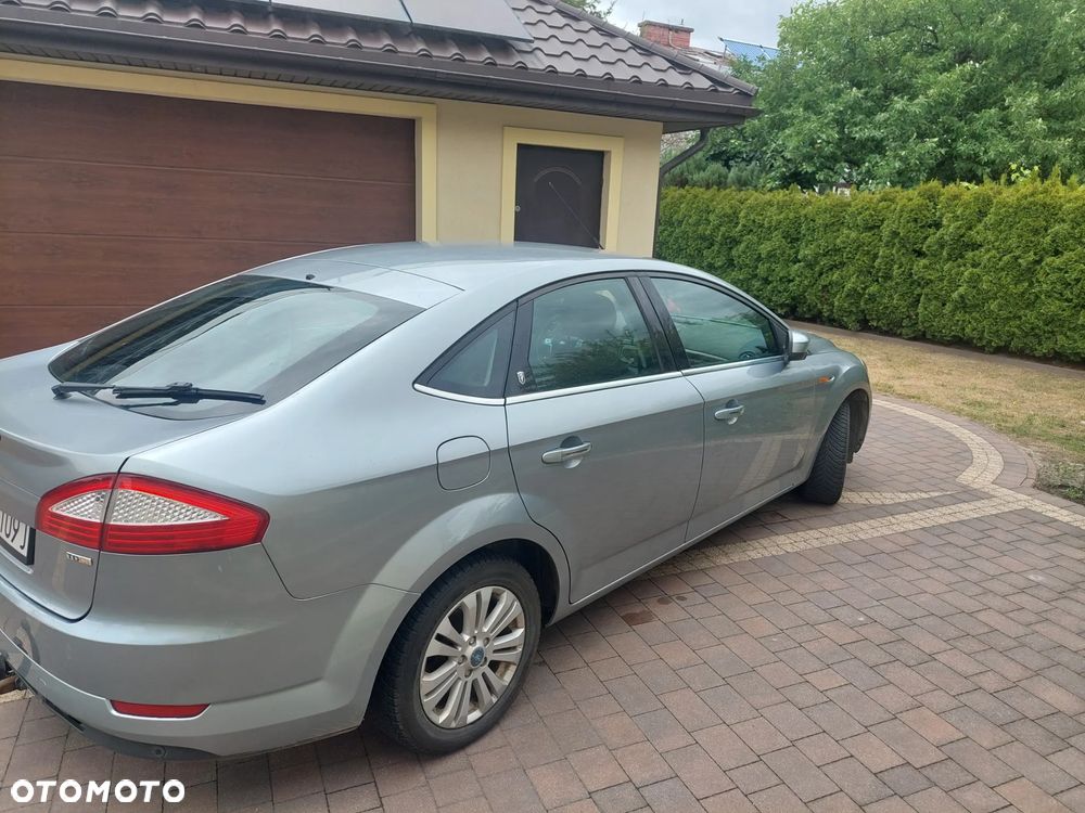 Ford Mondeo 1.8 TDCi Ghia - 7