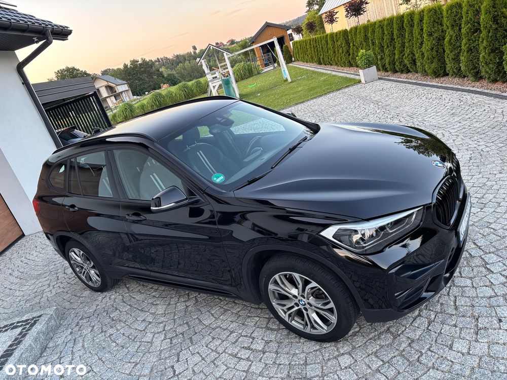BMW X1 sDrive18d Sport Line - 12
