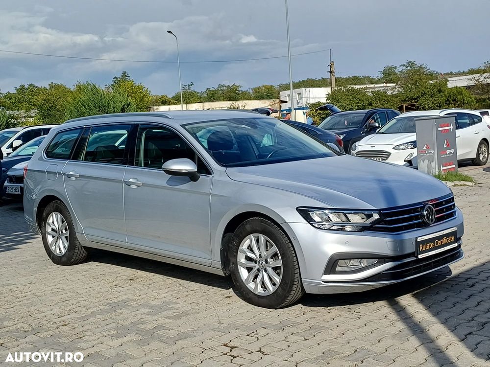 Volkswagen Passat - 3