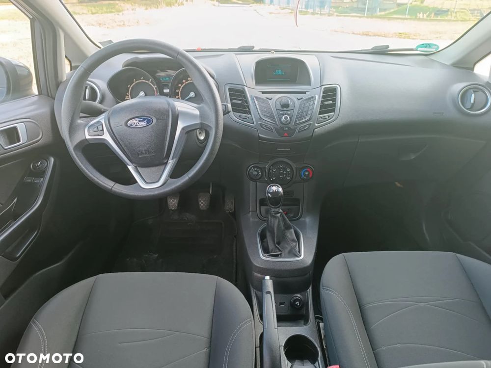 Ford Fiesta 1.25 Trend EU5 - 6