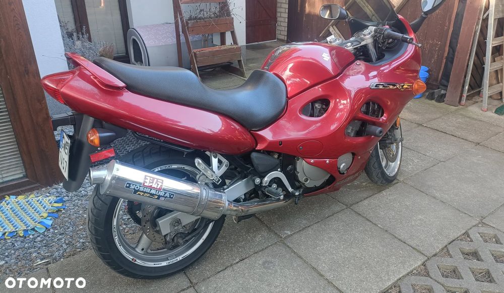 Suzuki GSX - 5