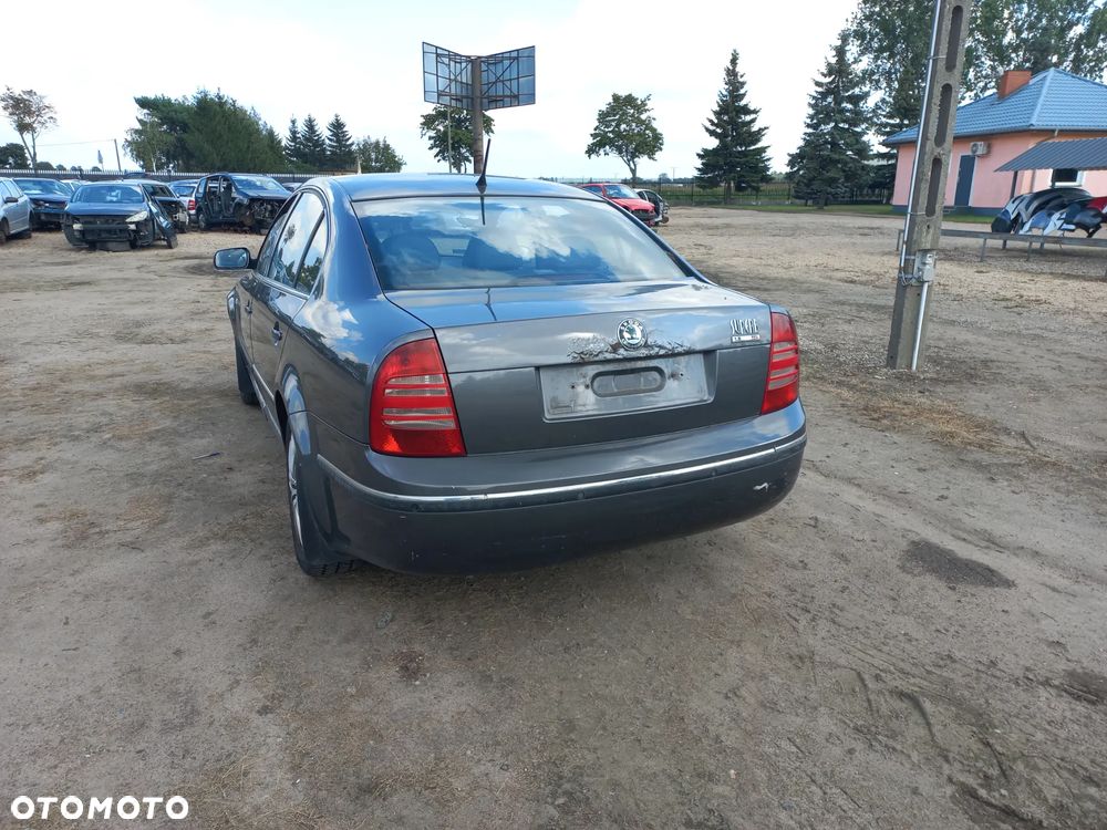 Skoda Superb 1.9 TDI 130KM  04r 9152 wszystkie części maska zderzak lampa - 4
