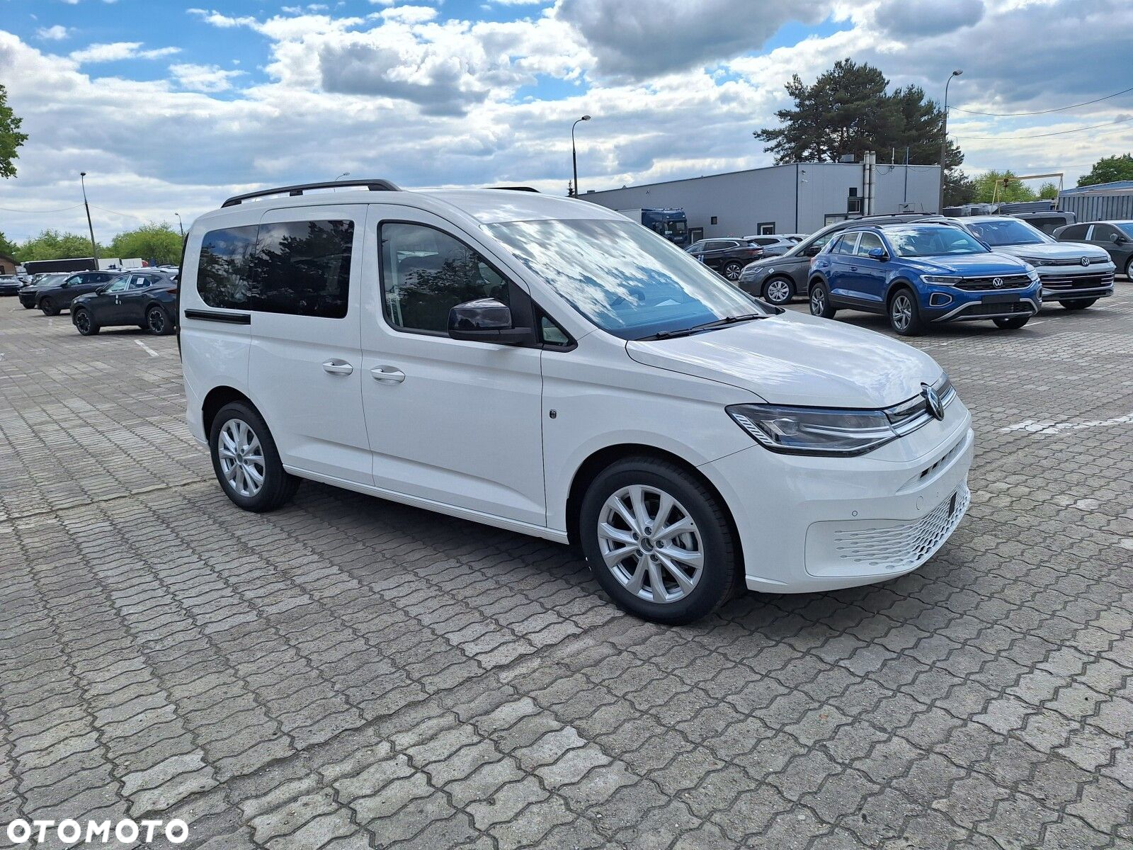 Volkswagen Caddy - 12