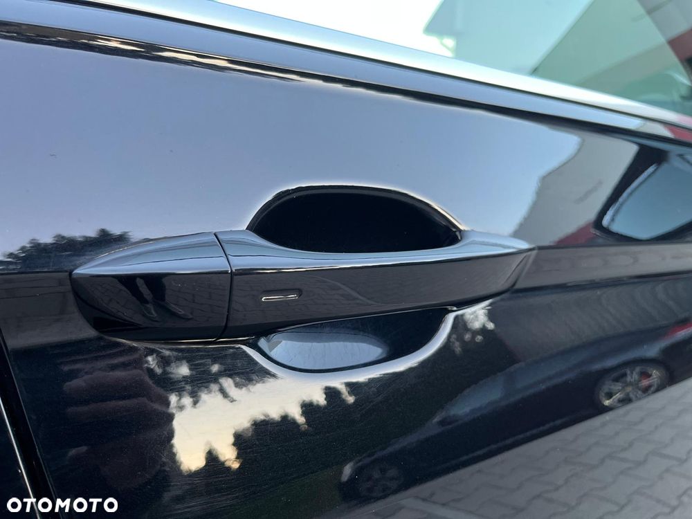 Volkswagen Tiguan 2.0 TDI SCR Elegance DSG - 15