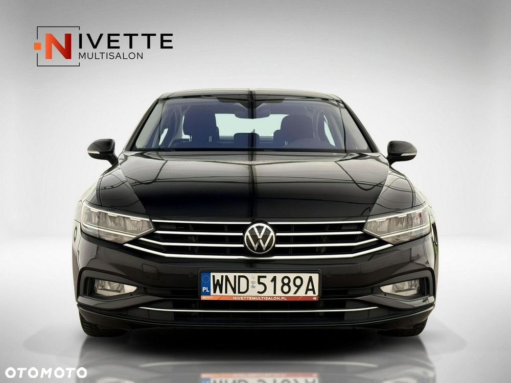 Volkswagen Passat - 9