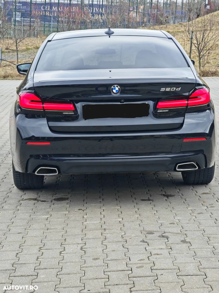 BMW Seria 5 520d Aut. Luxury Line - 6