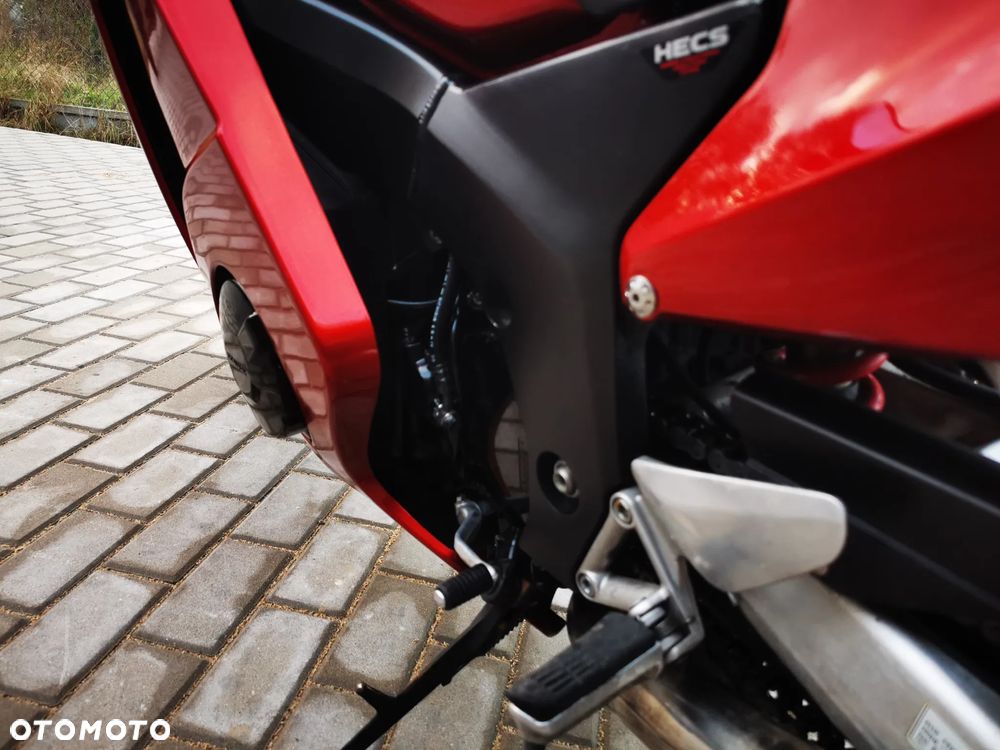 Honda CBR - 29