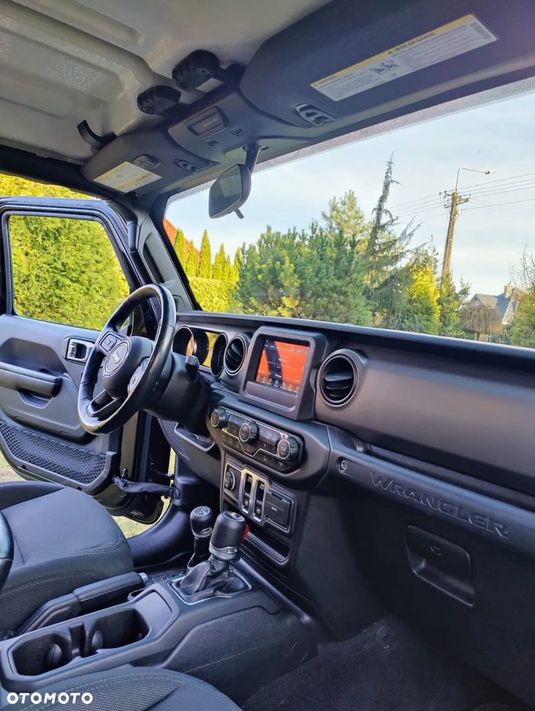 Jeep Wrangler 2.0 T-GDI Hardtop AWD Automatik Sport - 16