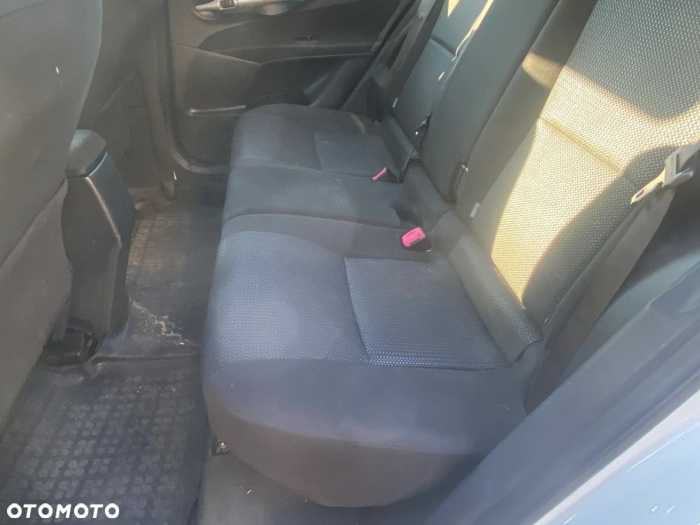 Toyota Auris 1.8 HSD Luna - 11