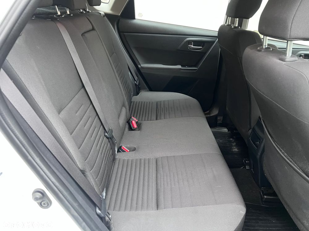 Toyota Auris 1.33 VVT-i Premium Comfort - 14