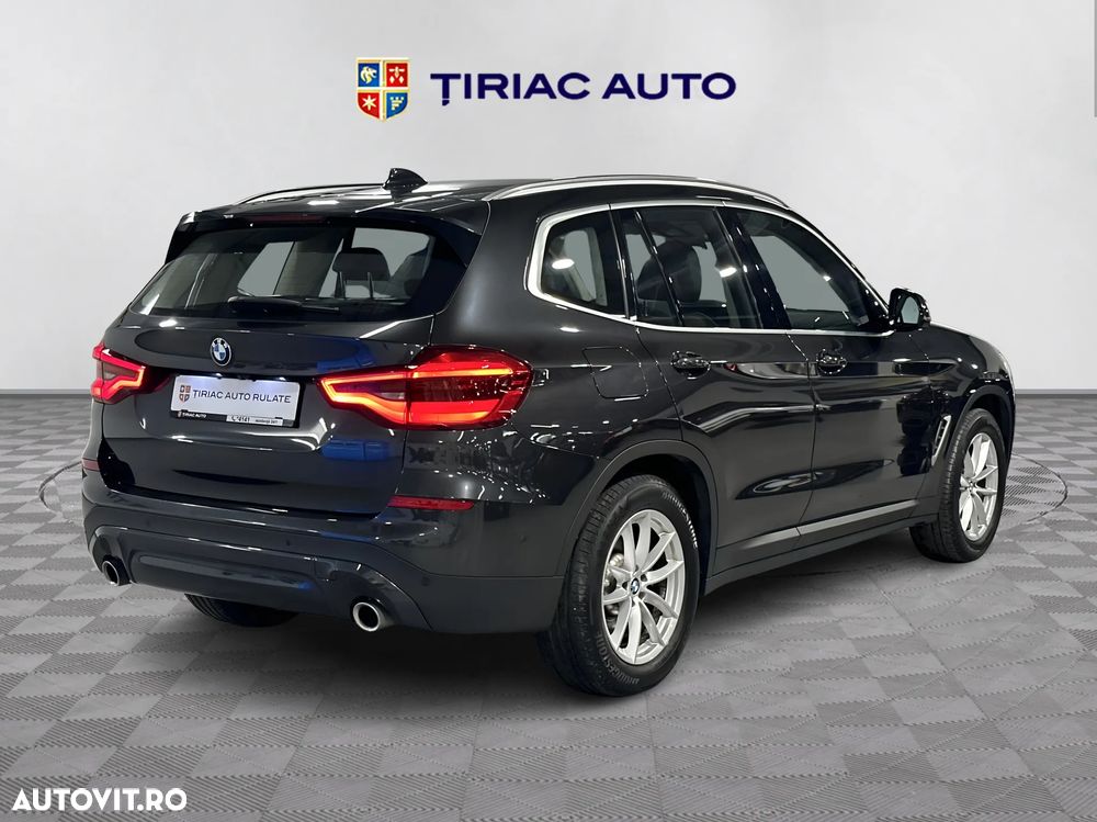 BMW X3 xDrive20i AT - 5
