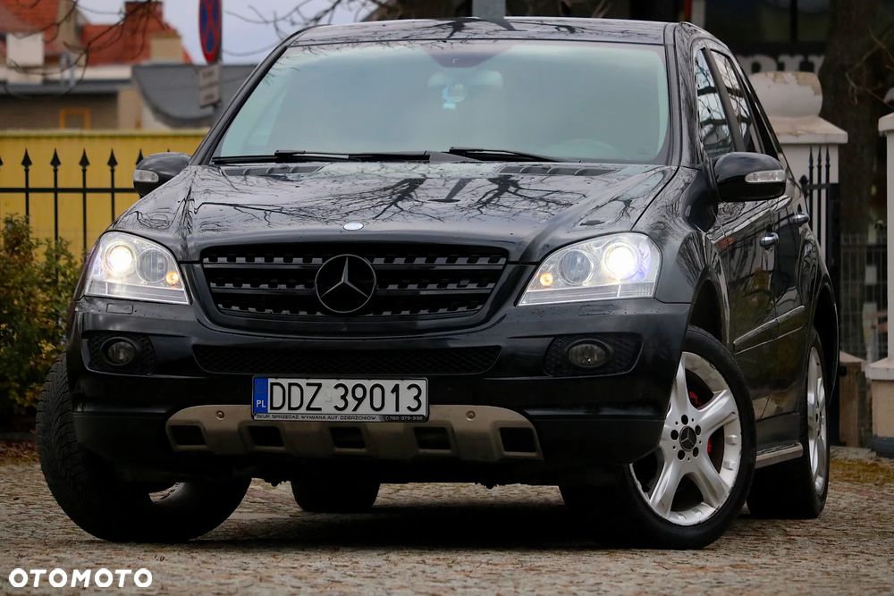 Mercedes-Benz ML - 2