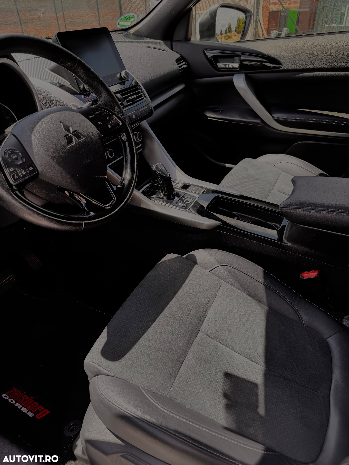 Mitsubishi Eclipse-Cross - 6