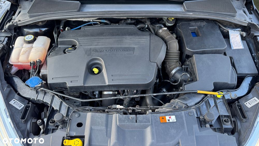 Ford Focus 2.0 TDCi ST PowerShift - 8