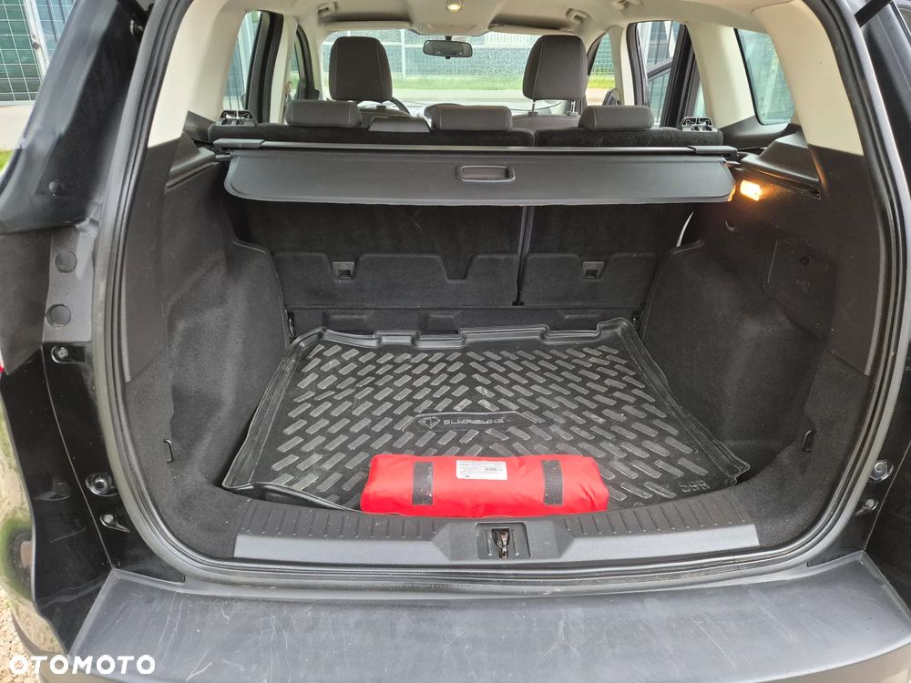 Ford Kuga 2.0 TDCi 4x4 Titanium - 10
