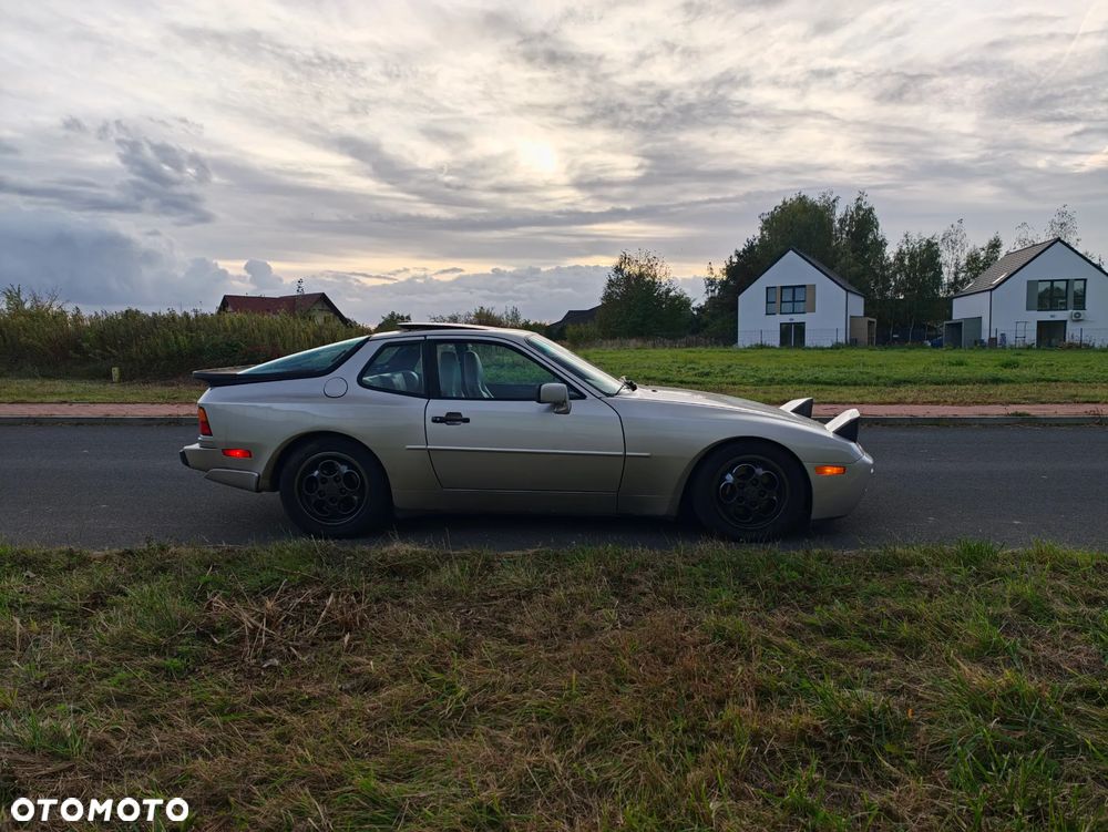 Porsche 944 2.5 Turbo - 9
