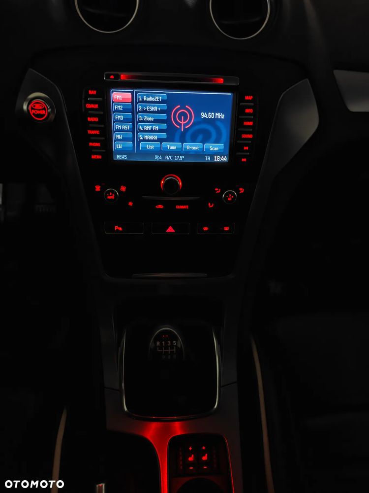 Ford Mondeo Turnier 2.0 TDCi Titanium X - 24