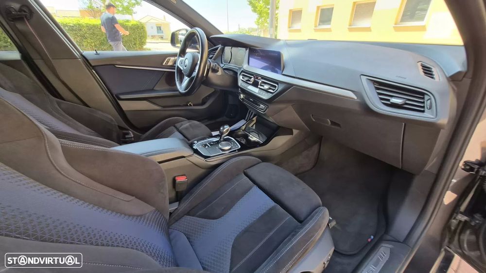 BMW M135i xDrive - 18