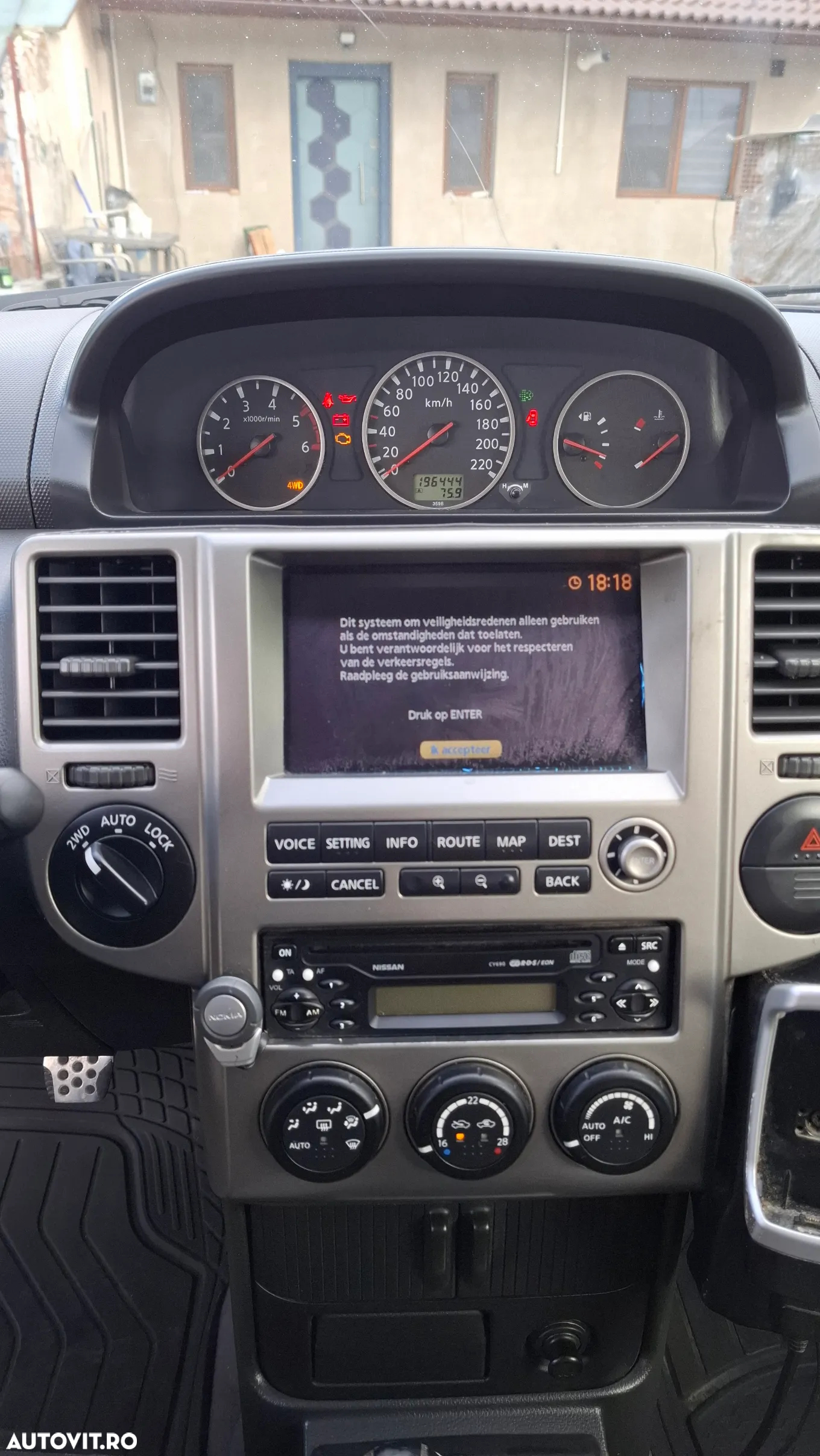 Nissan X-Trail 2.2 dCi Elegance - 12