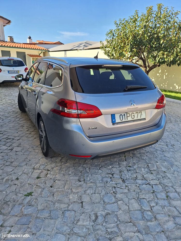 Peugeot 308 SW - 5