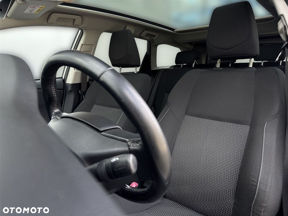 Toyota Auris 1.6 Premium - 29
