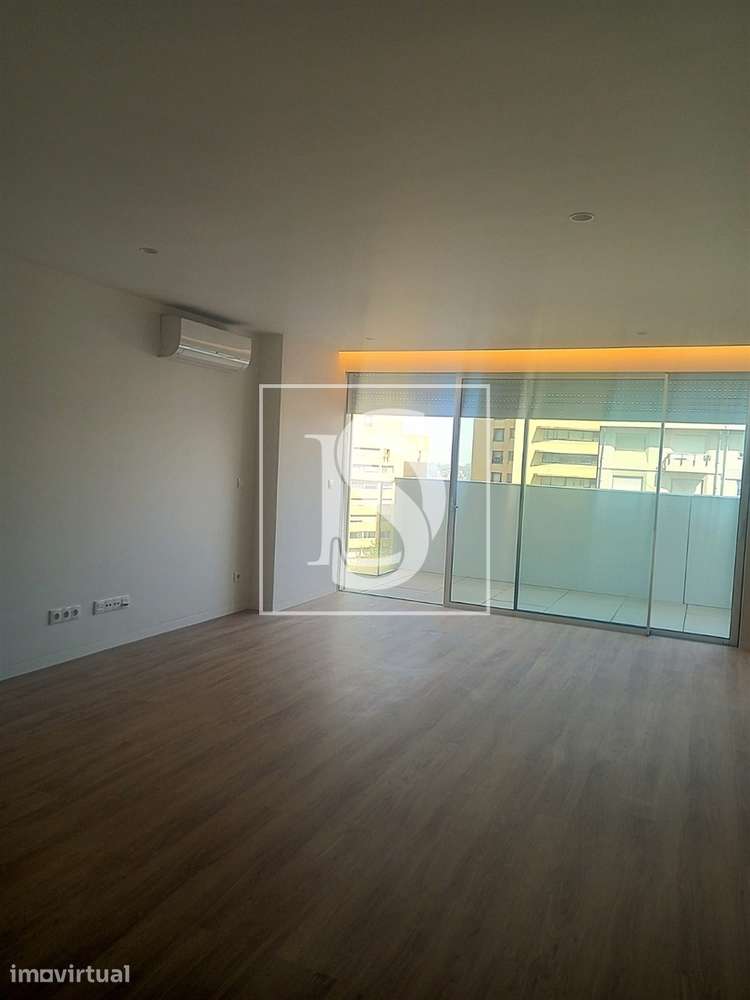 Apartamento T2 Arrendamento em Mafamude e Vilar do Paraíso,Vila Nova d - Grande imagem: 2/15