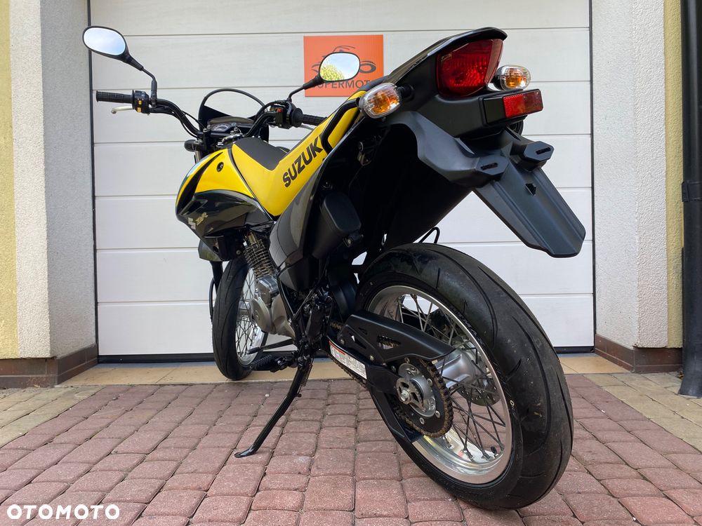 Suzuki DR - 6