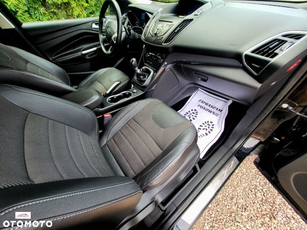 Ford Kuga - 13