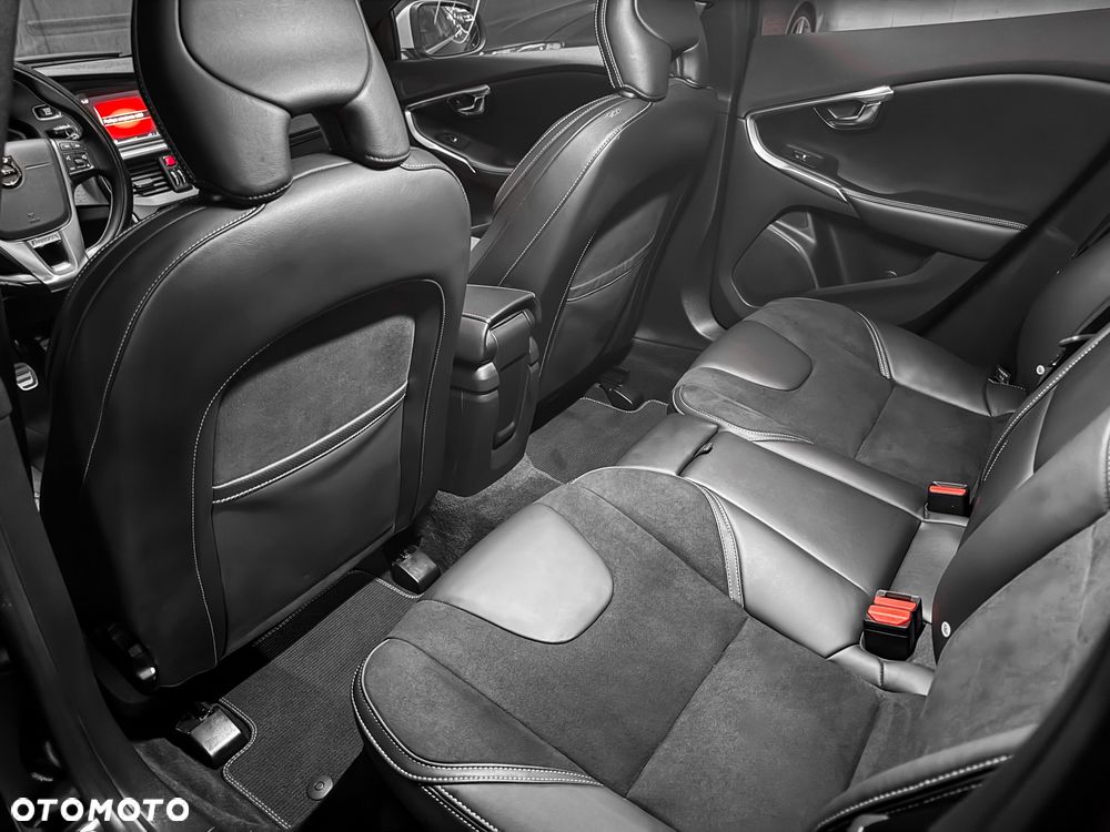 Volvo V40 T2 RDesign - 26