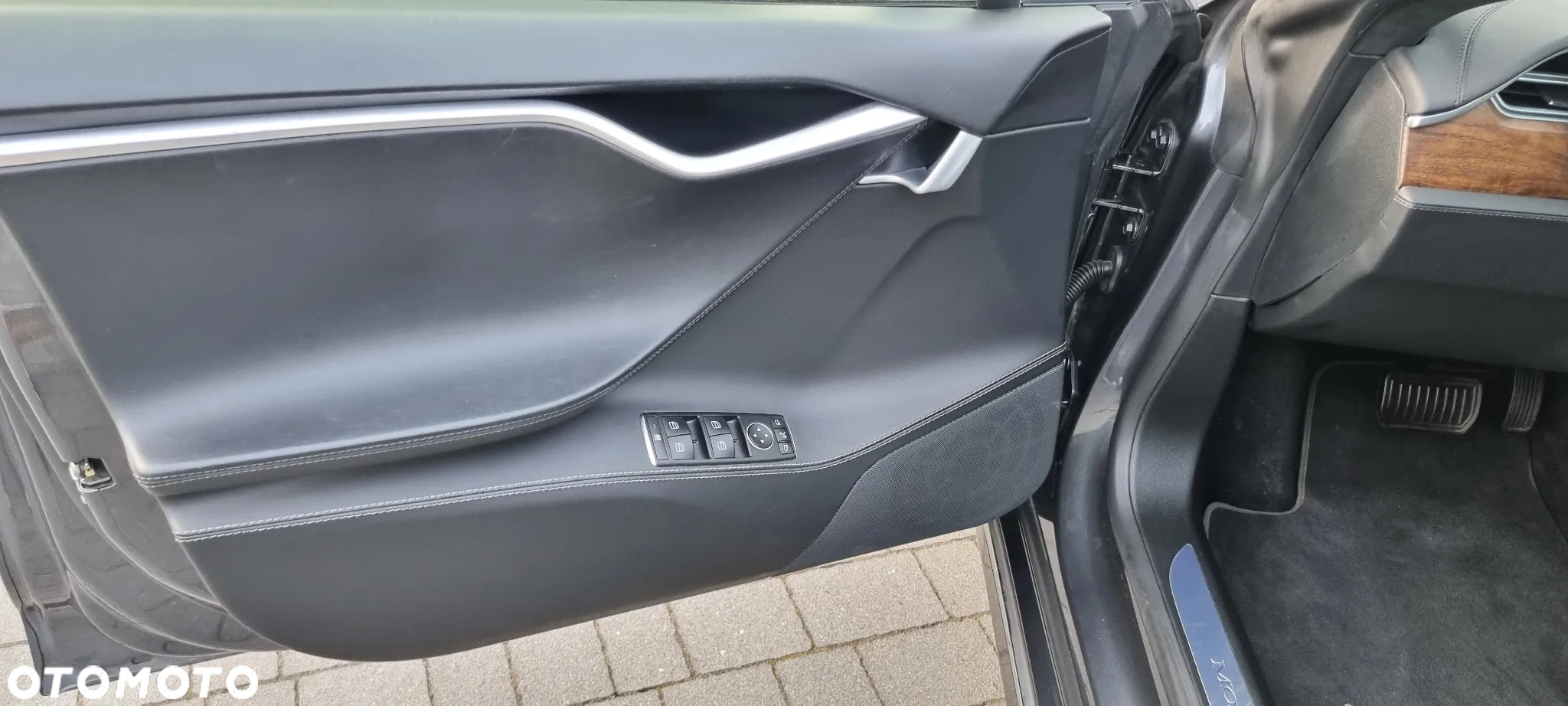 Tesla Model S Long Range Plus - 25