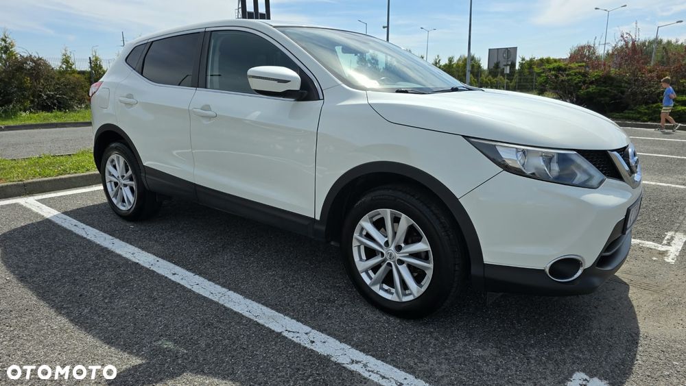 Nissan Qashqai 2015 photo 3