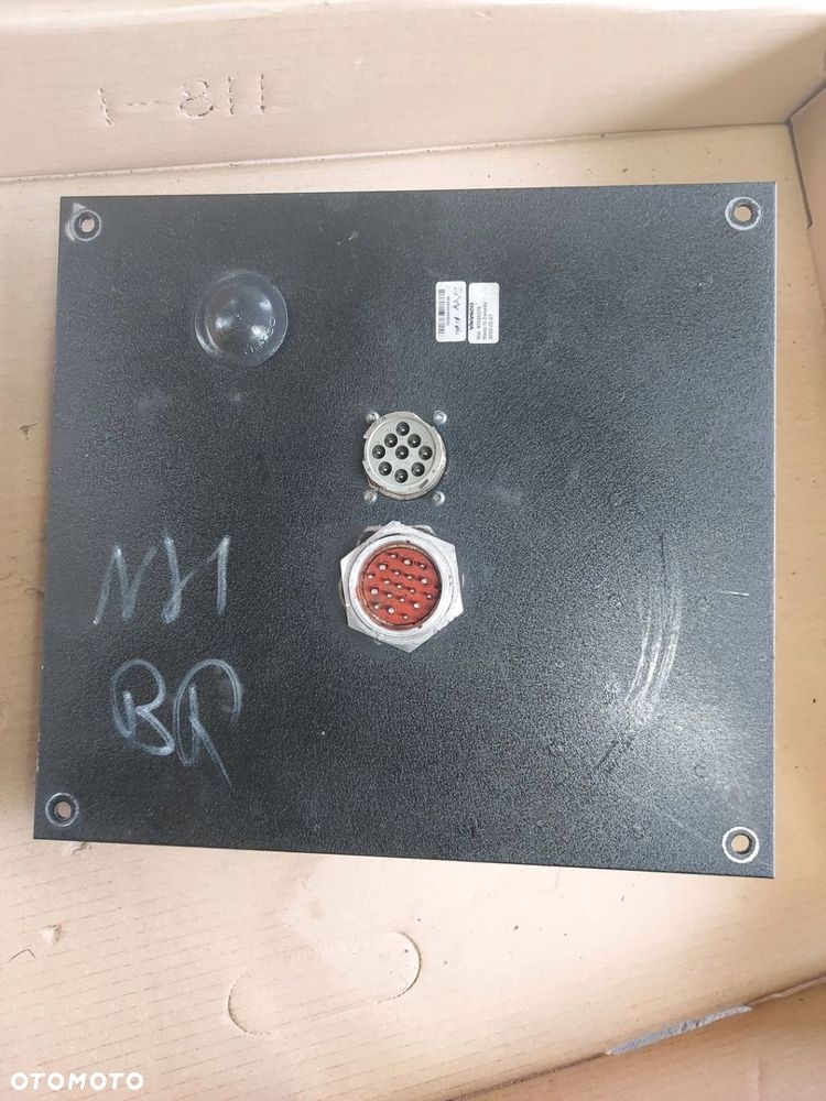 STEROWNIK KOMPUTER PRASA NEW HOLLAND BR7070 180R - 4