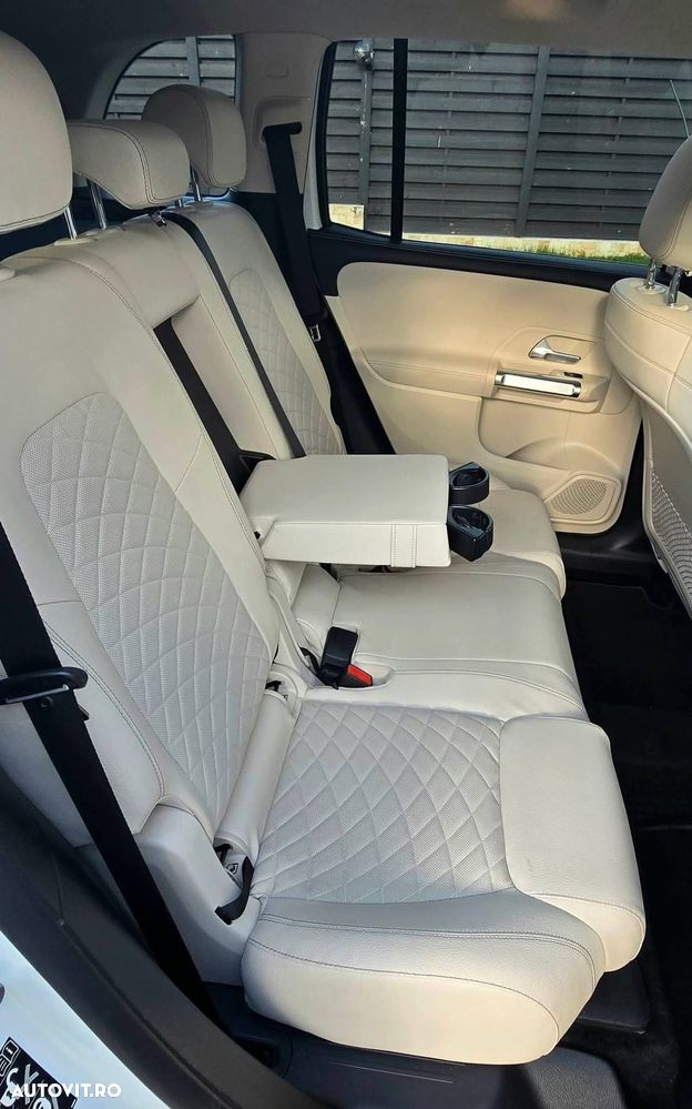 Mercedes-Benz GLB 220 d 4MATIC 8G-DCT AMG Line - 41
