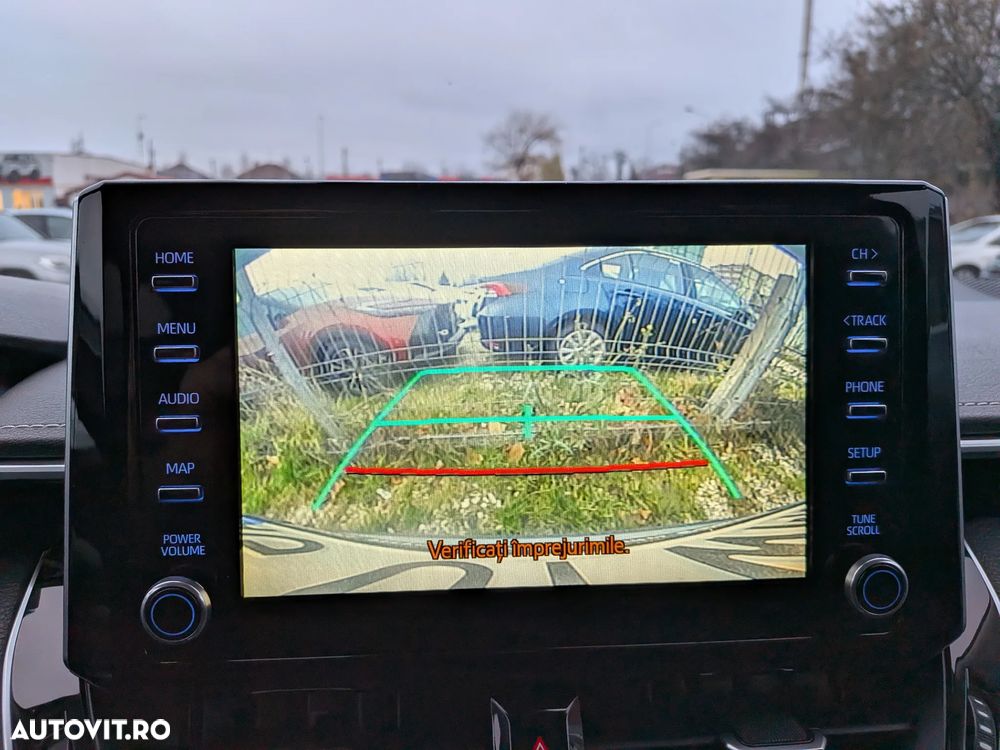 Toyota Corolla Sedan 1.8 HSD Exclusive - 13