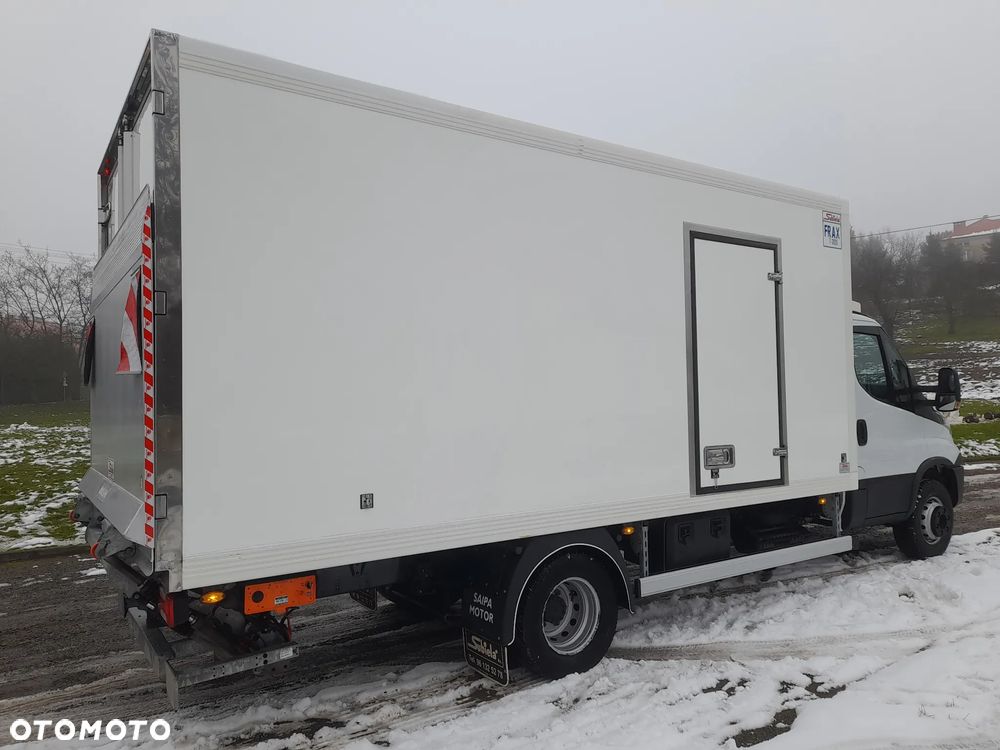 Iveco DAILY 72C18 70C18 Dmc 7200kg MROŹNIA/CHŁODNIA kontener 10 palet grube ściany 7cm!!! WINDA Dhollandia 1000kg// IGŁA// - 8