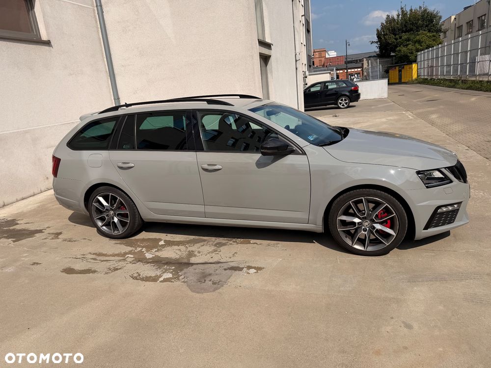 Skoda Octavia 2.0 TSI RS 230 - 2