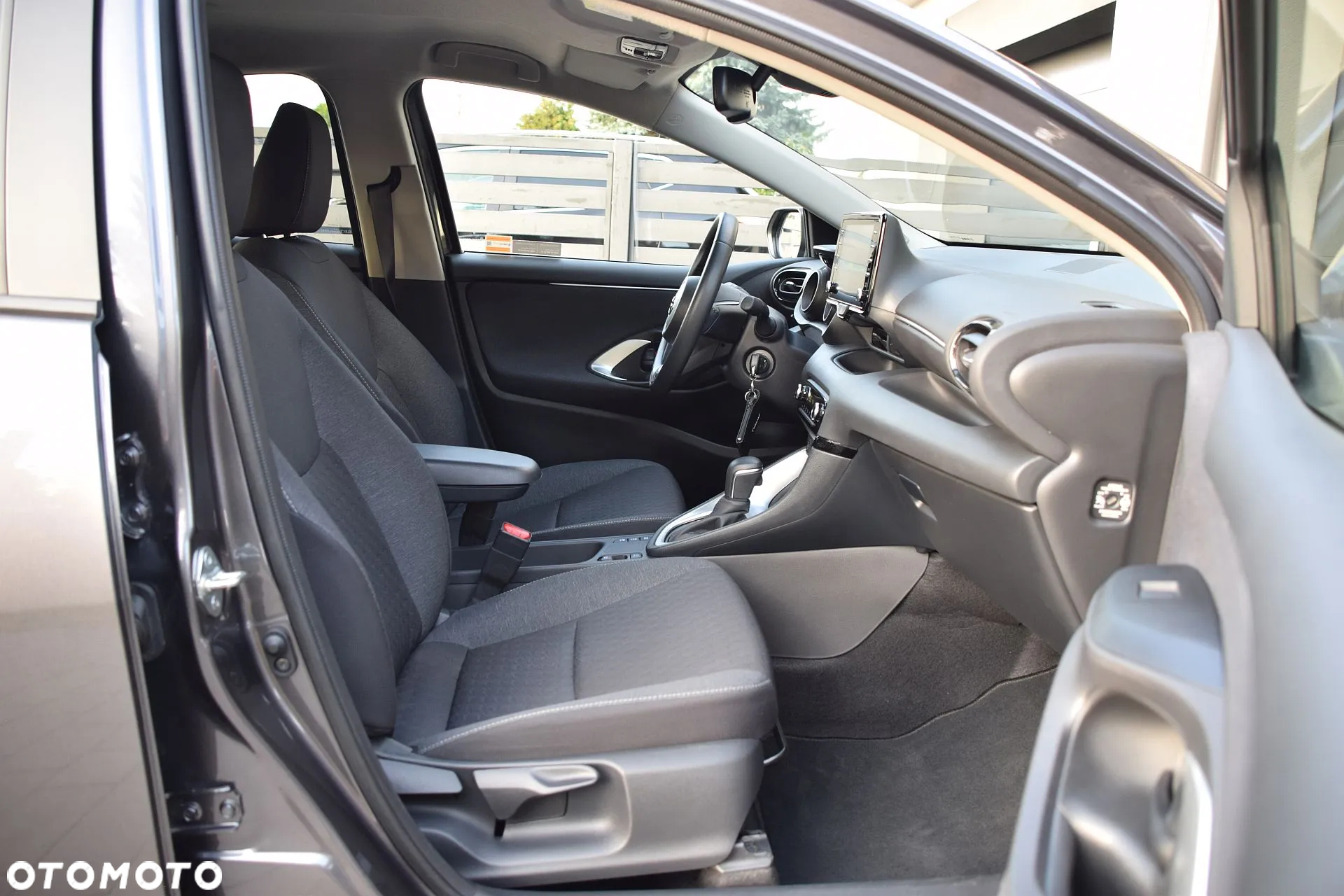 Toyota Yaris Hybrid 1.5 Comfort - 15