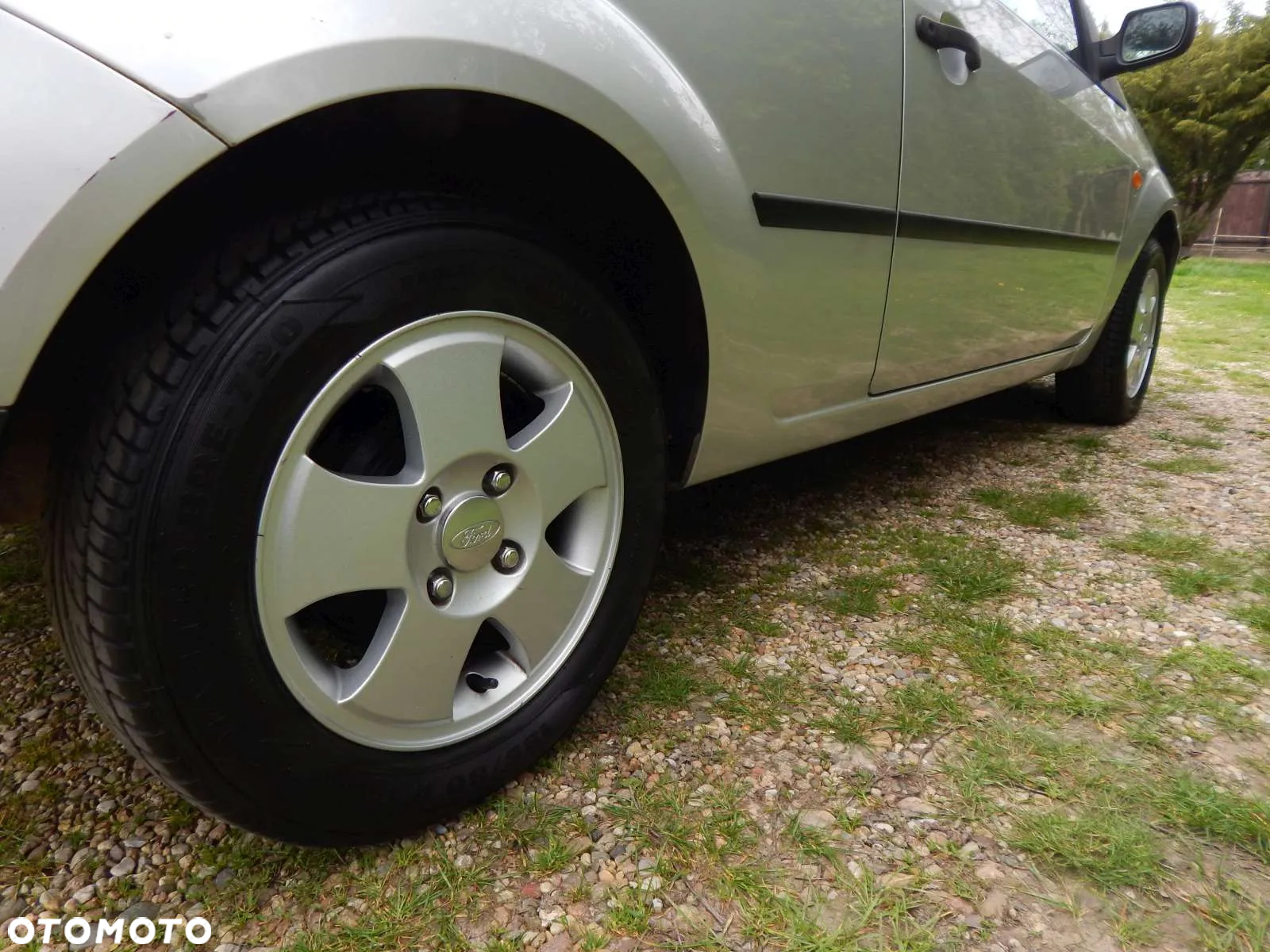 Ford Fiesta 1.25 Trend - 12