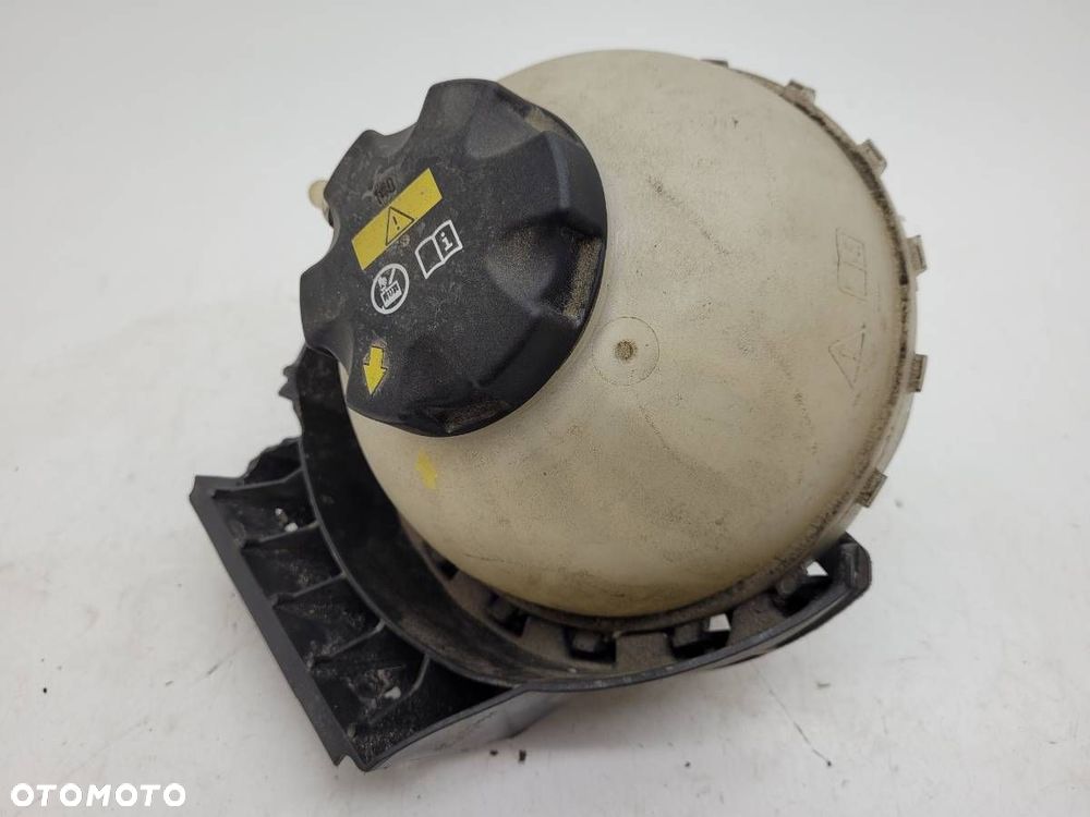 ZBIORNICZEK WYRÓWNAWCZY PŁYNU CHŁODZĄCEGO BMW 3 GT F34 7642159 - 1