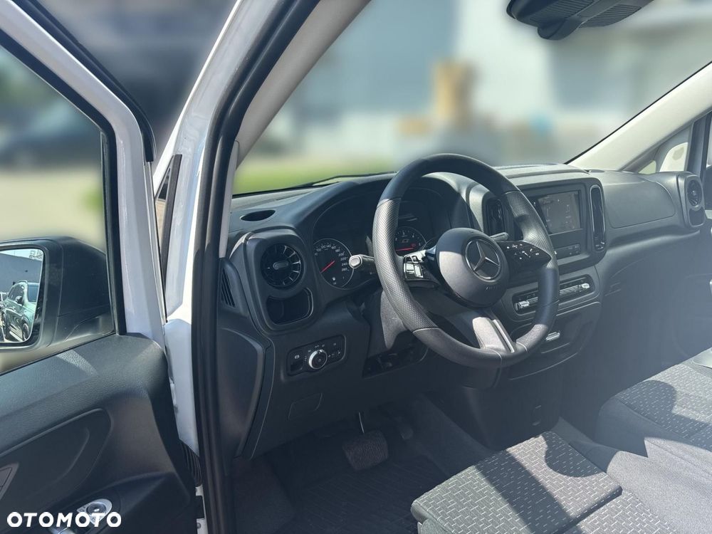 Mercedes-Benz Vito - 11