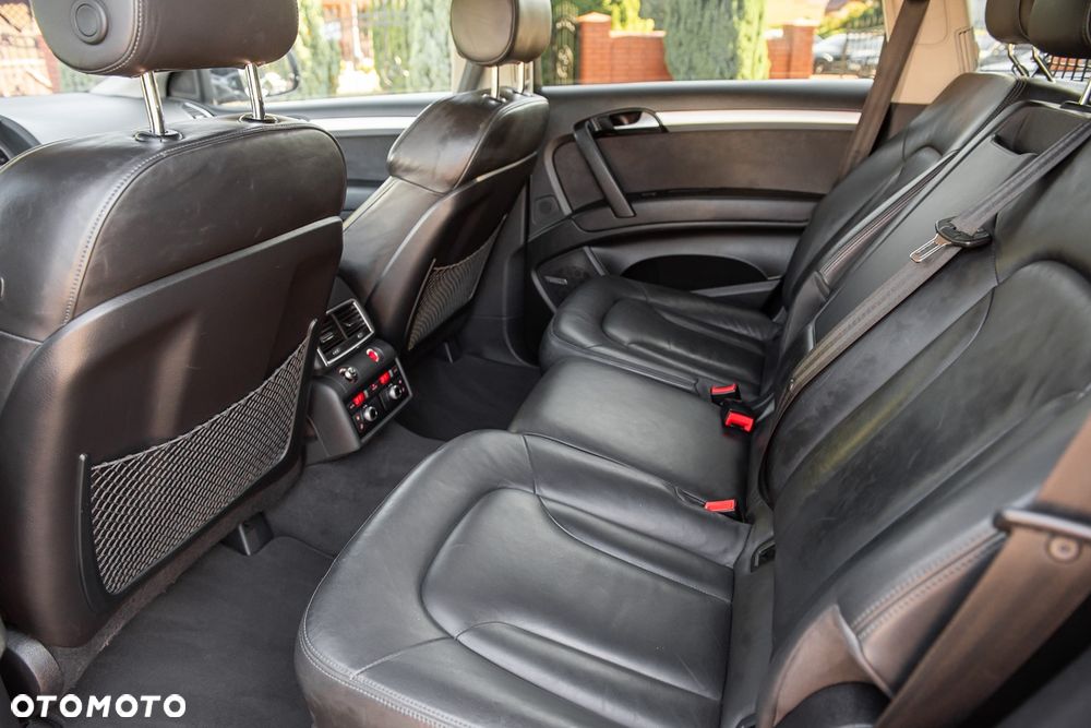 Audi Q7 3.0 TDI DPF Quattro Tiptronic - 28