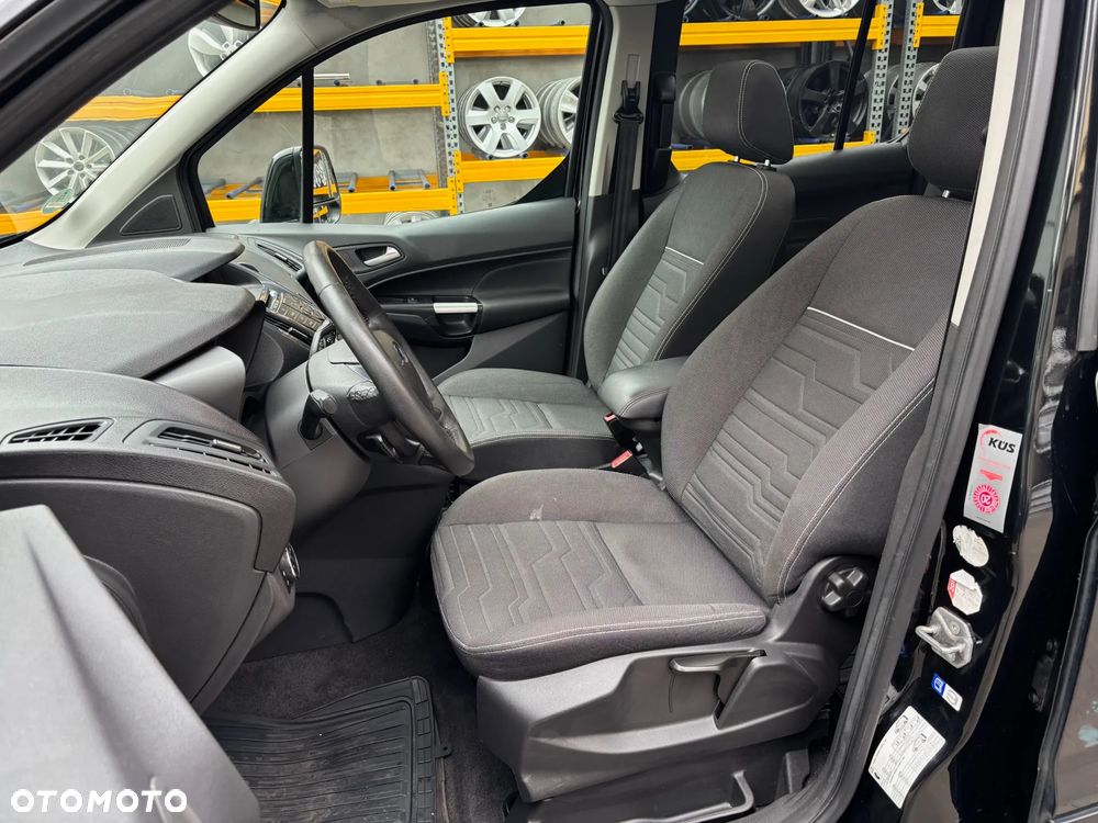 Ford Tourneo Connect 1.5 TDCi Start-Stop Titanium - 29
