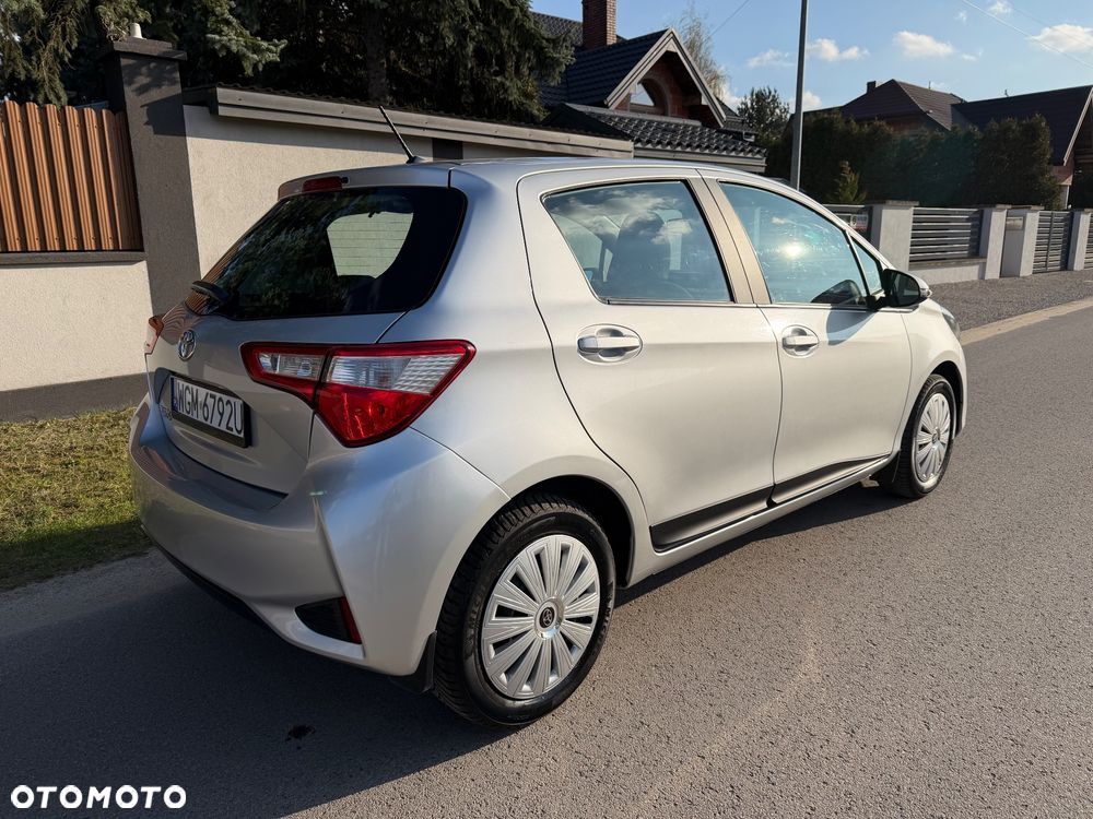 Toyota Yaris 1.0 VVT-i Life - 18