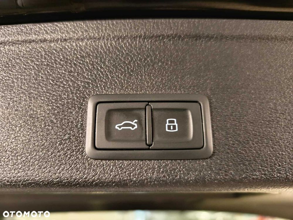 Audi A4 Avant 35 TFSI Sport S tronic - 11