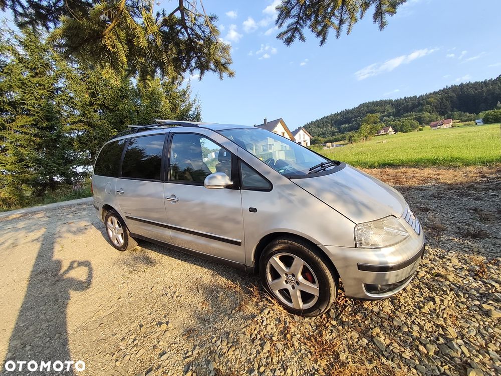 Volkswagen Sharan - 1