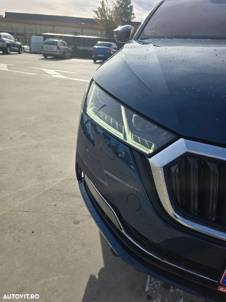 Skoda Octavia Combi Diesel 2.0 TDI DSG Style - 9