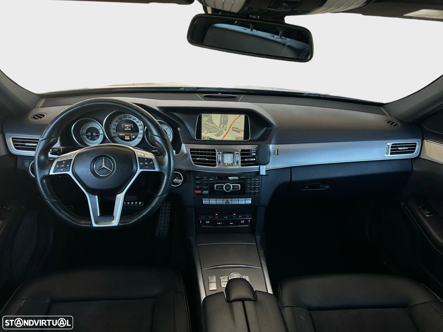 Mercedes-Benz E 300 Bluetec Hybrid Elegance - 13