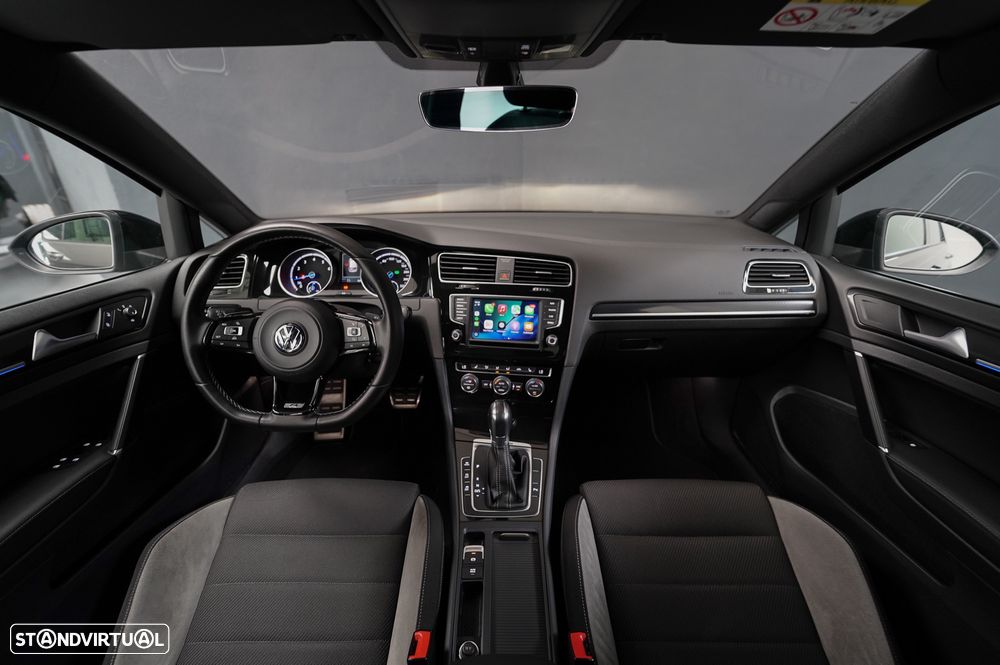 VW Golf 2.0 TSI R DSG - 24