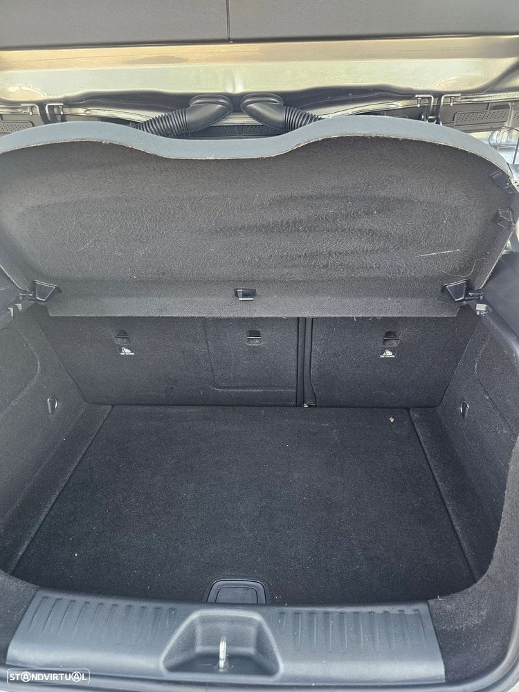 Mercedes-Benz A 200 CDI 7G-DCT Urban - 20