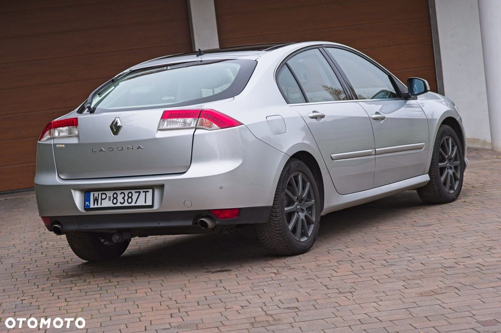 Renault Laguna - 8